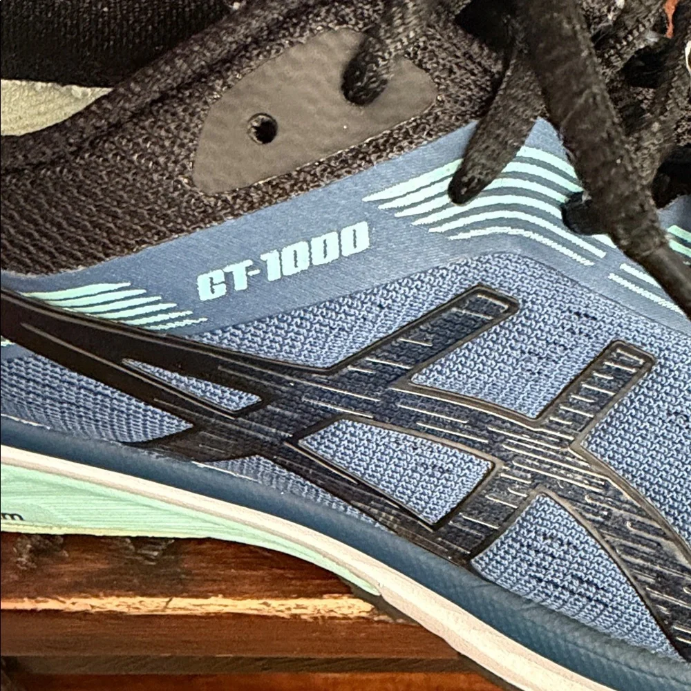 ASICS Women's Blue and Black Athletic Shoes 9 - Picture 8 of 8